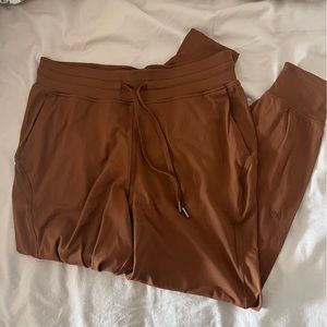 Lululemon ready to rulu jogger